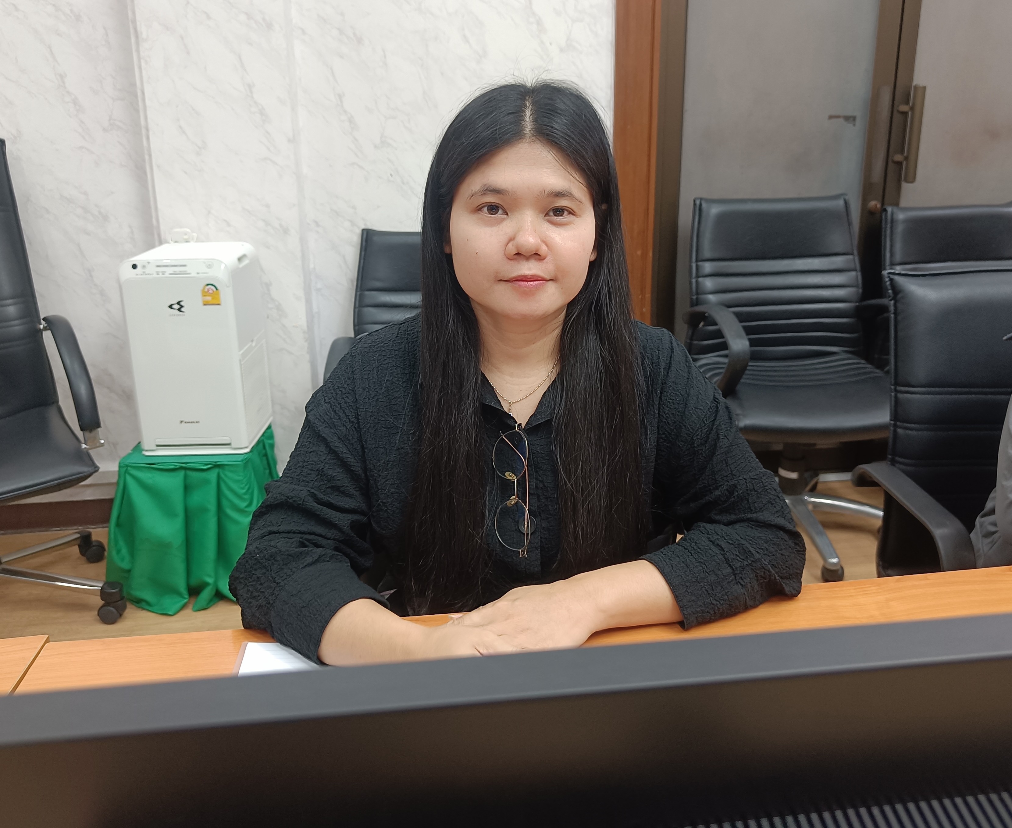 title -  ประชุมย่อยคณะทำงานฝ่ายติดตามประเมินผลการจัดงาน คณะทำงานที่ 7 การจัดงานวันคล้ายวันสถาปนาสำนักงานการปฏิรูปที่ดินเพื่อเกษตรกรรม (ส.ป.ก.) ครบรอบ 51 ปี พร้อมประชุมผ่านสื่ออิเล็กทรอนิกส์ (ผ่านระบบออนไลน์ Zoom Meeting)